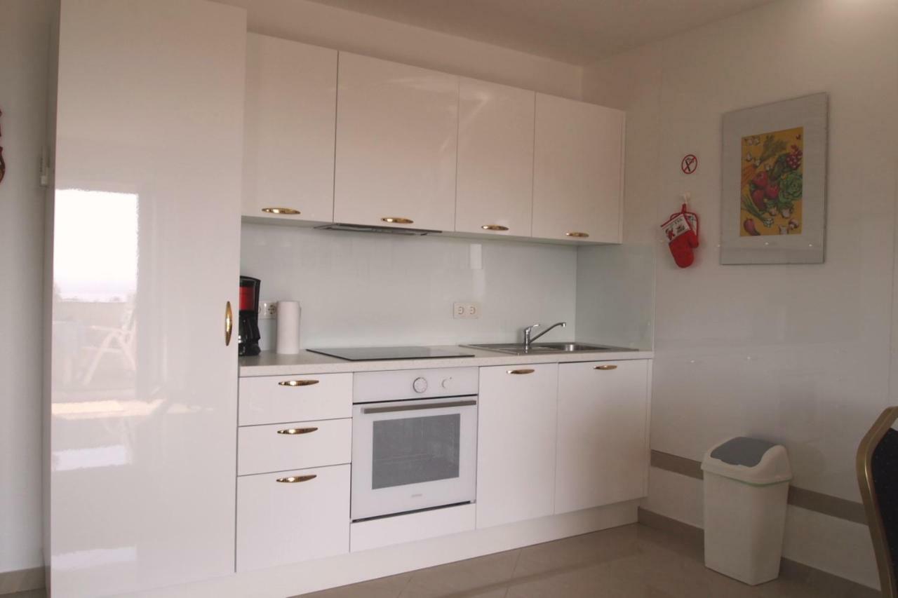 Ferienwohnung Open Hus Krvavica Exterior foto